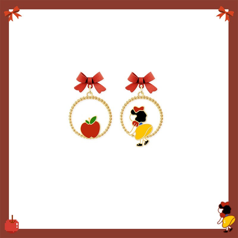 Snowwhite and Apple Earrings