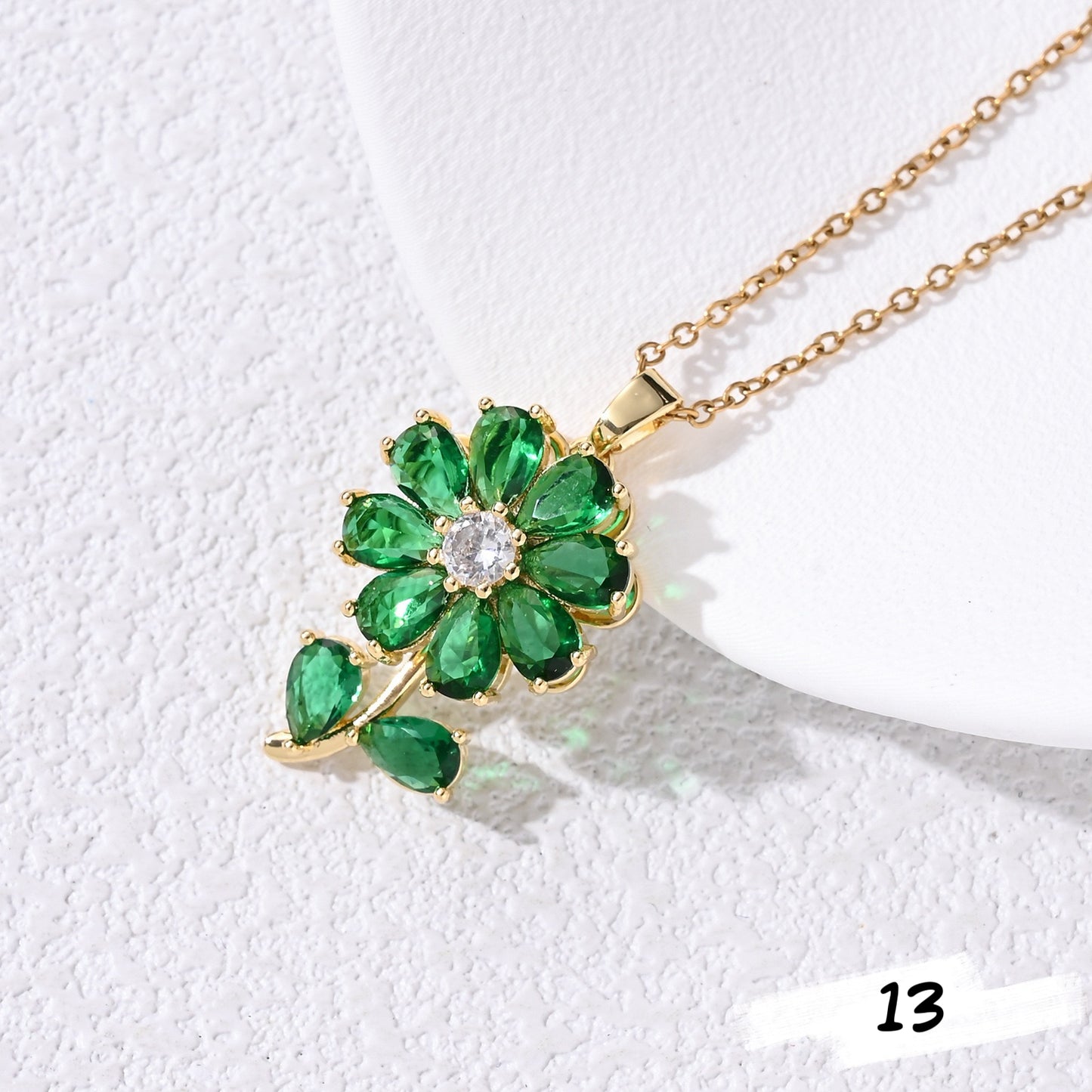 Shiny Spinner Necklace