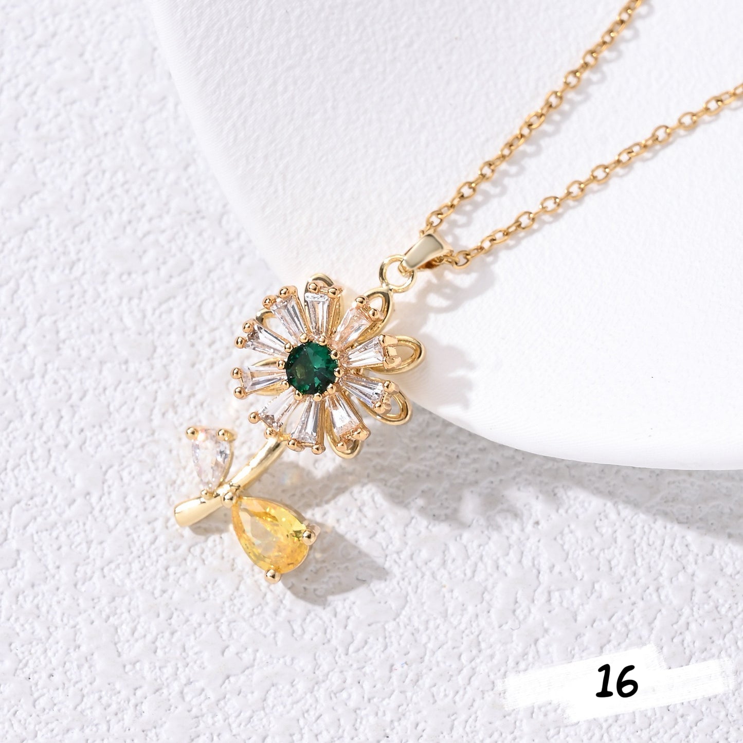 Shiny Spinner Necklace