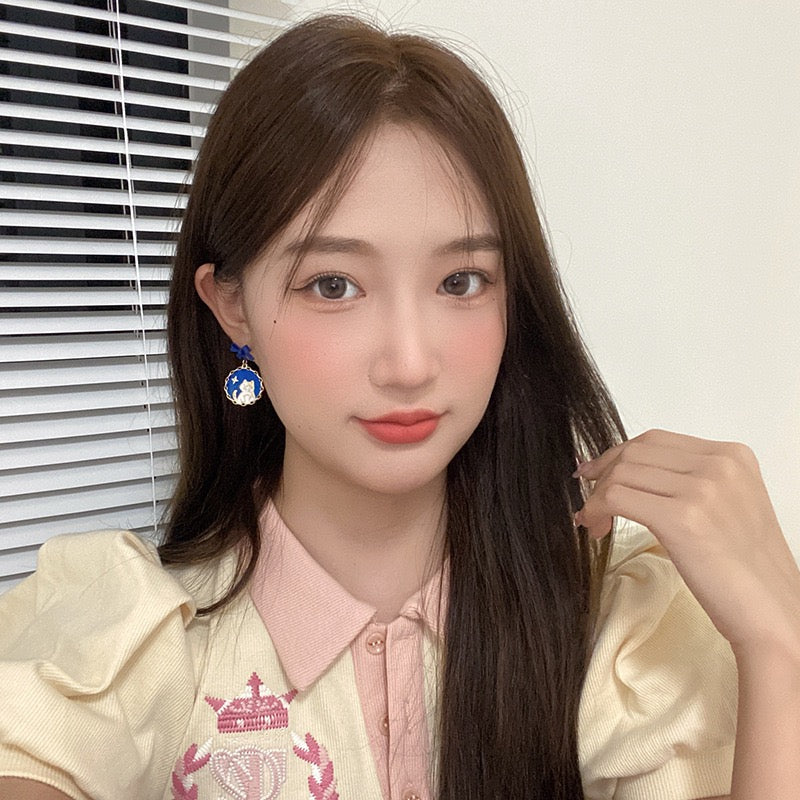 Cat with Star Earrings
