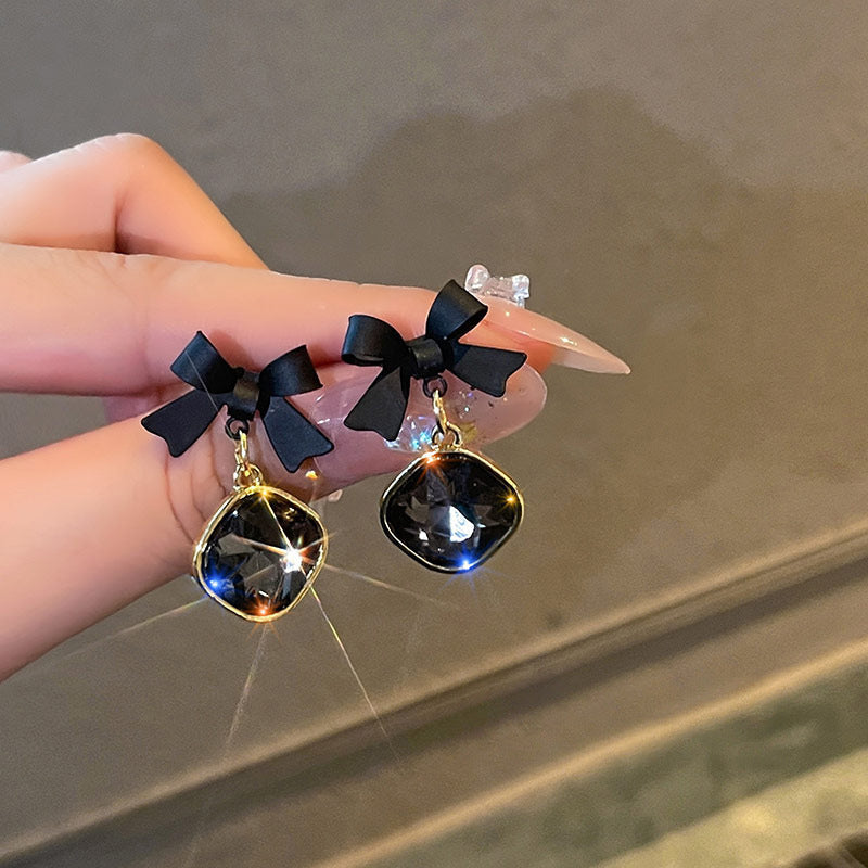 Shiny Dangle - Blind Bag