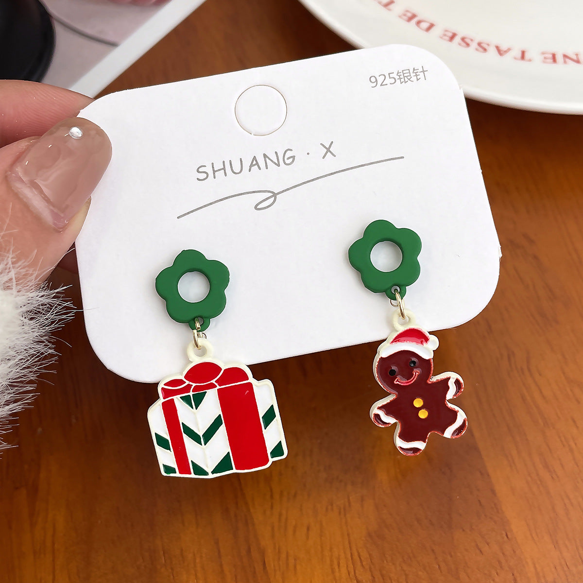 Christmas Dangle Earrings