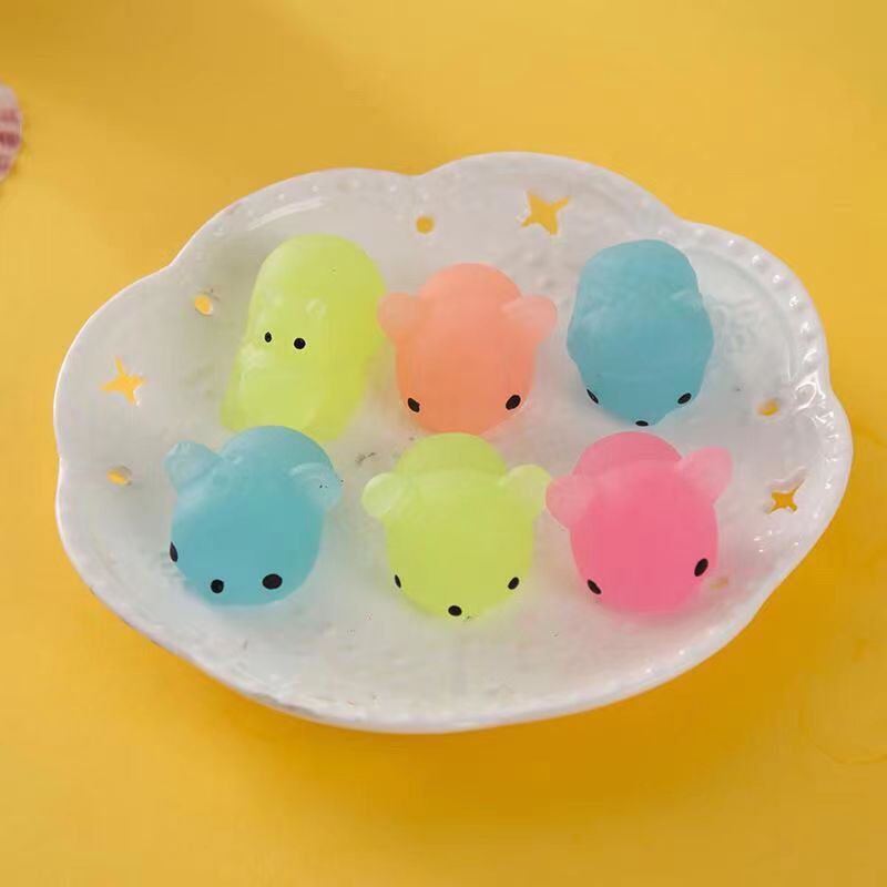 Luminous/UV Change Mochi Toys Glow in the dark