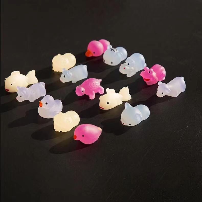 Luminous/UV Change Mochi Toys Glow in the dark