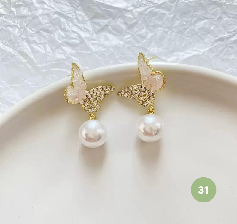 New Dainty Dangle Earrings