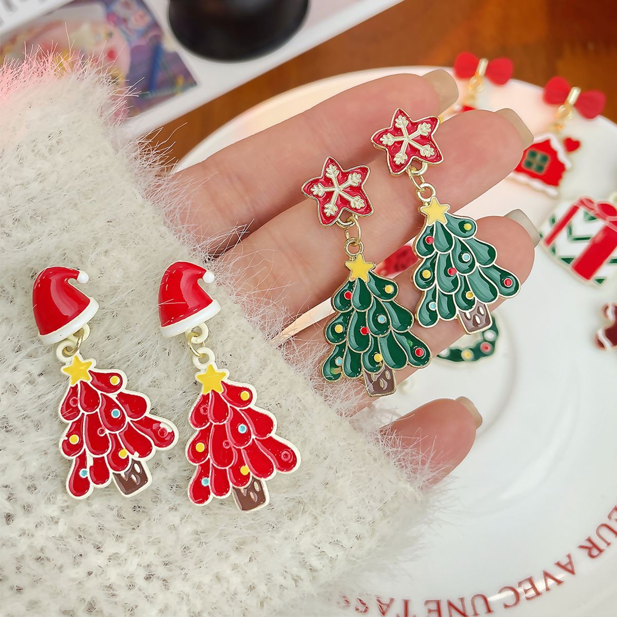 Christmas Dangle Earrings