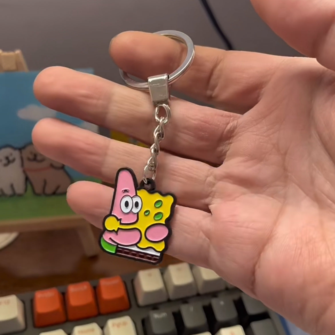 Spongeboob Double Sided Hugging Necklace&Keychain