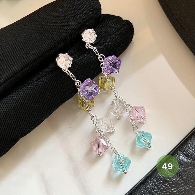 New Dainty Dangle Earrings