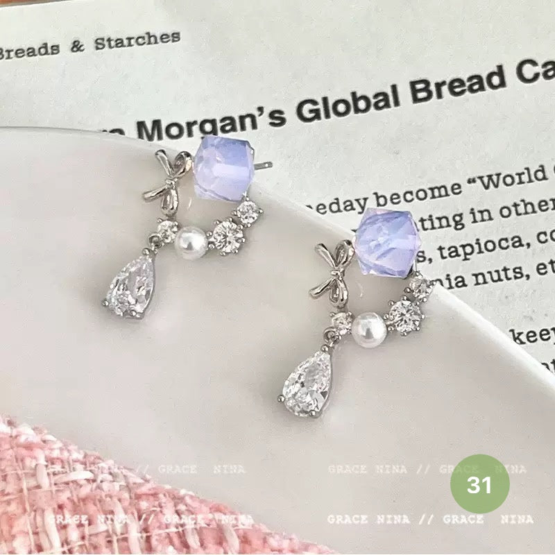 New Dainty Dangle Earrings