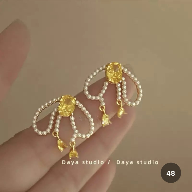 New Dainty Dangle Earrings