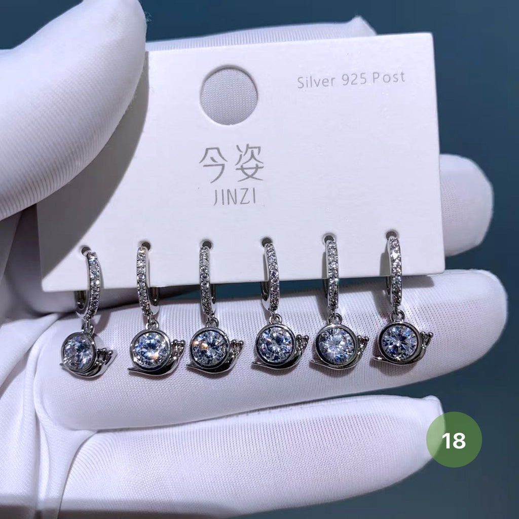 Cute Tiny Hoop Earrings