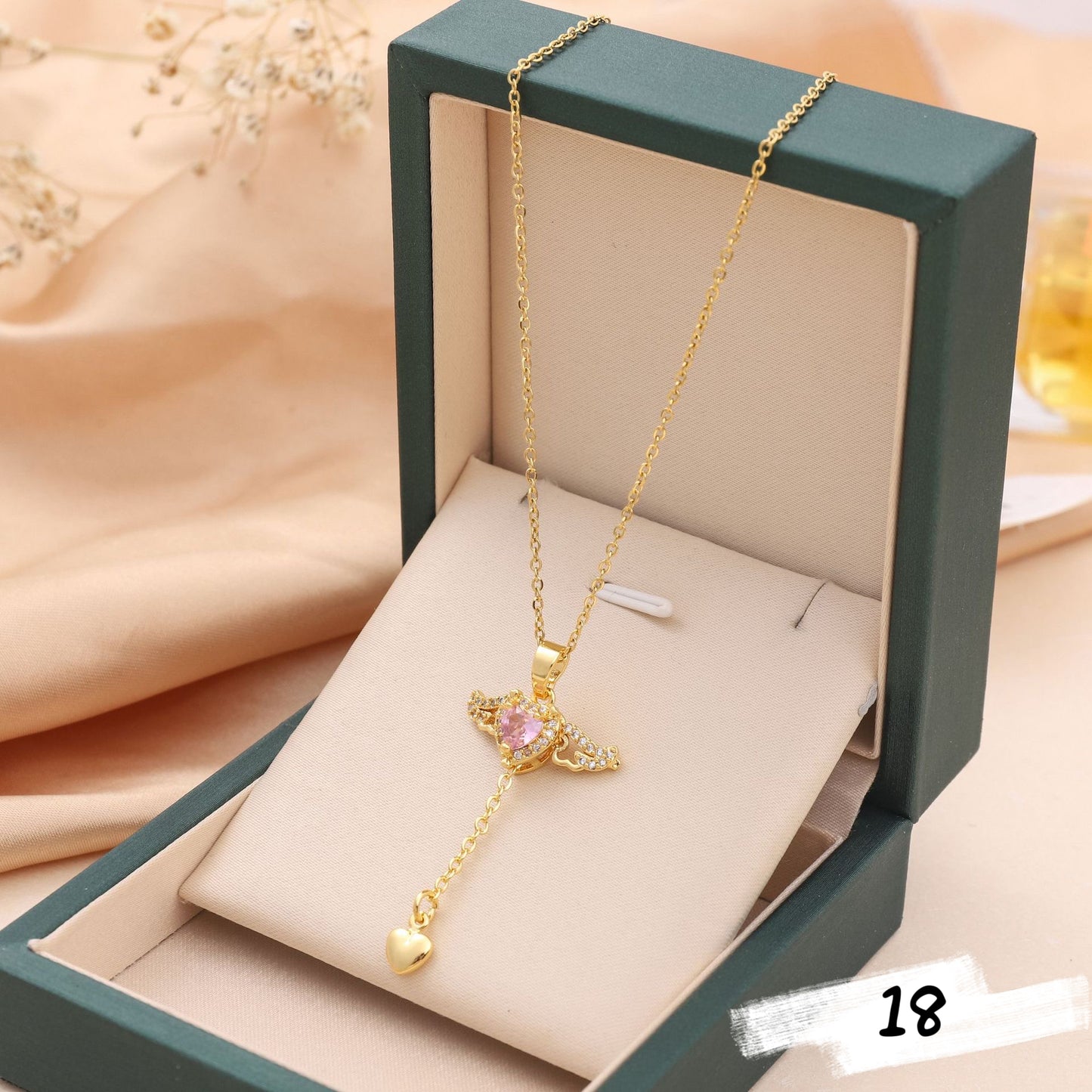 Shiny Stylish Necklace