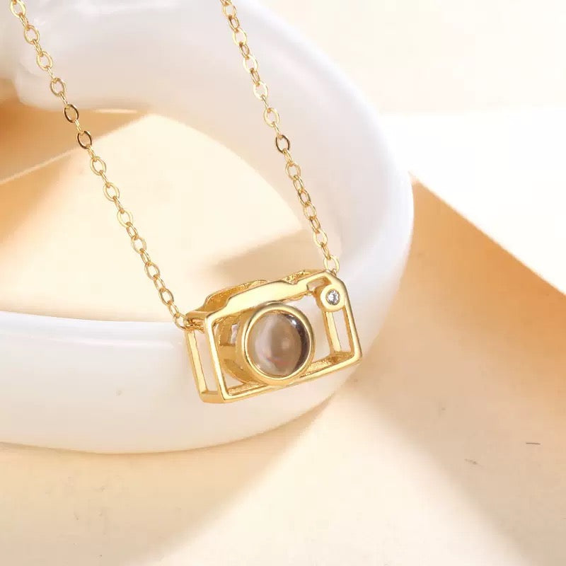 I love u in 100 languages Necklace - Blind Bag