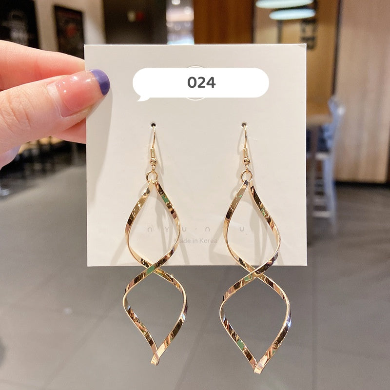 Fashion Shiny Dangle Earrings