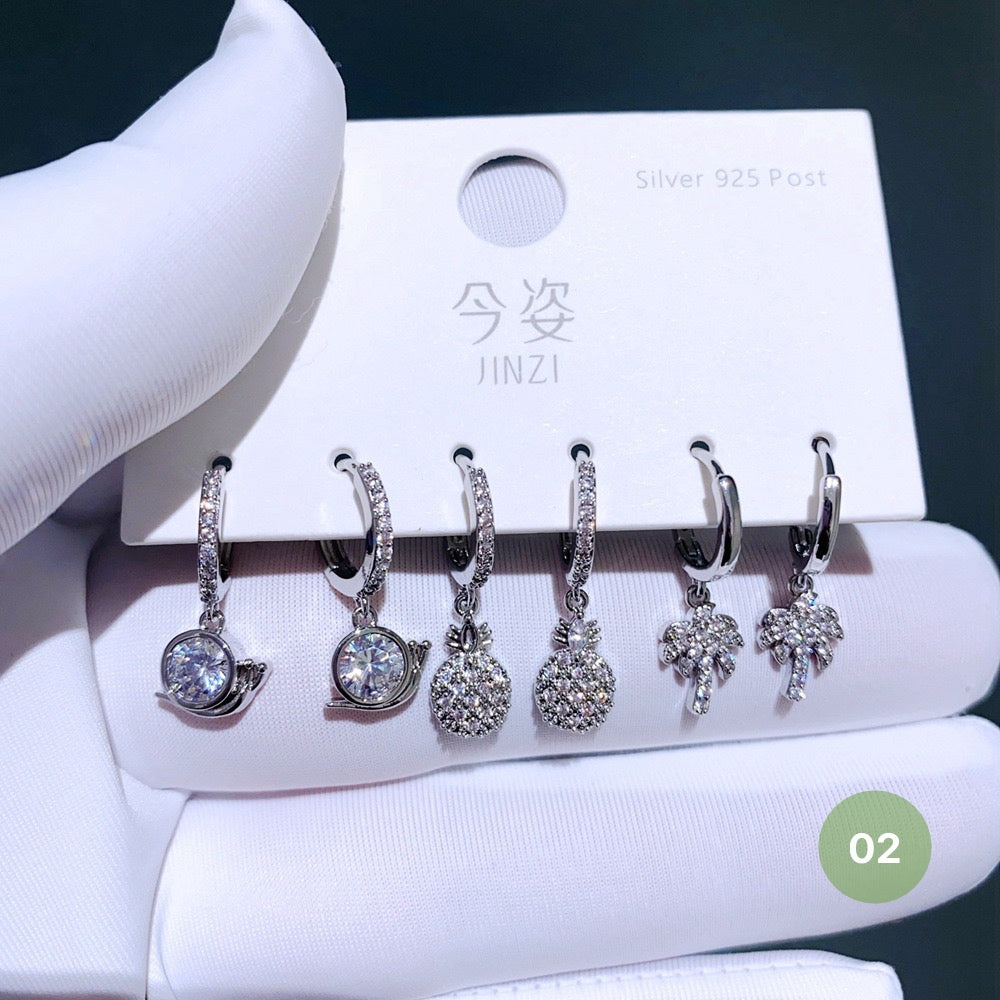 Cute Tiny Hoop Earrings