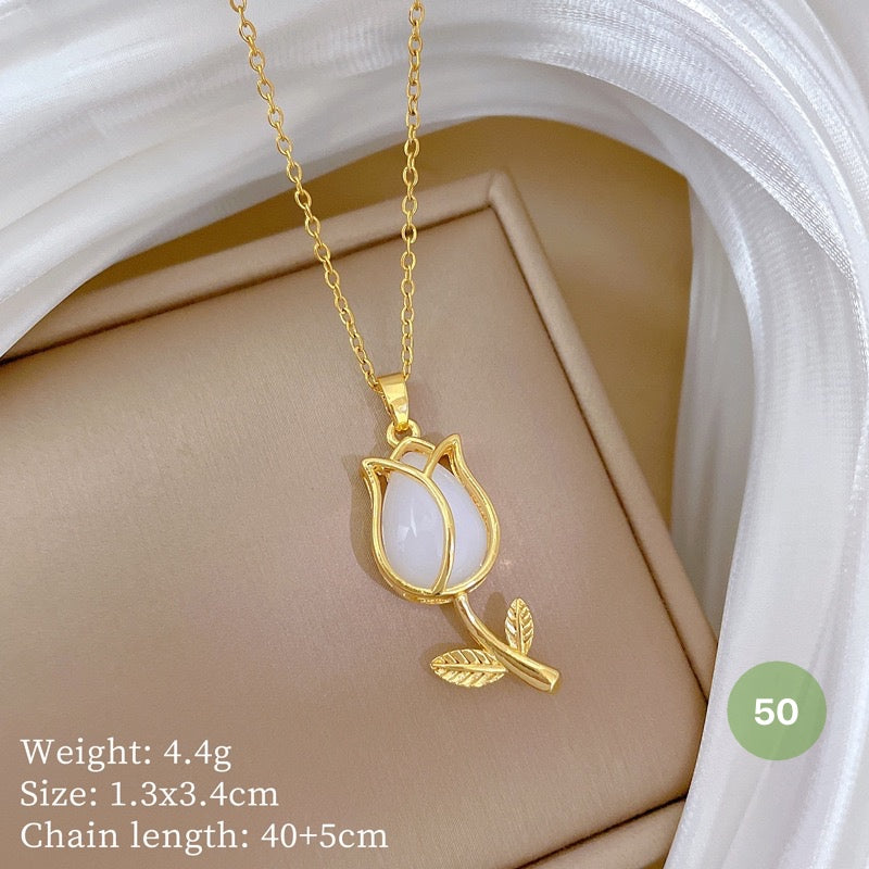 Shiny Golden Necklace