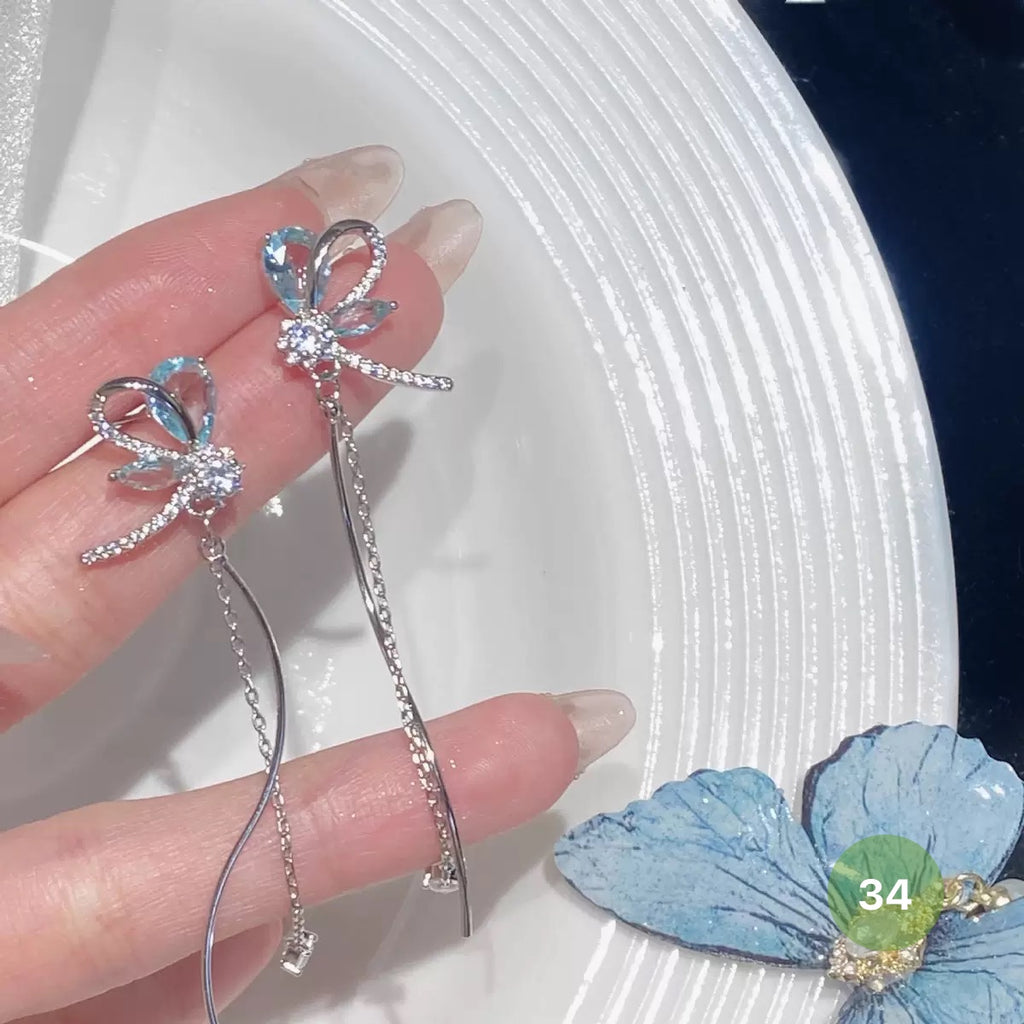 New Dainty Dangle Earrings