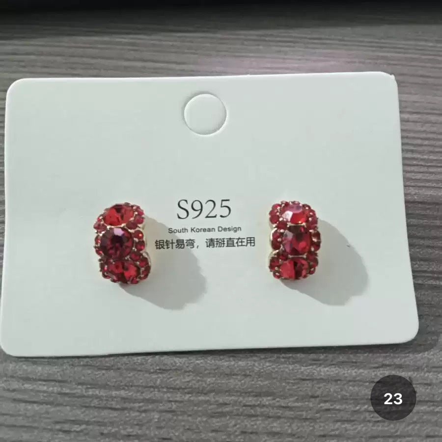 New Dainty Dangle Earrings