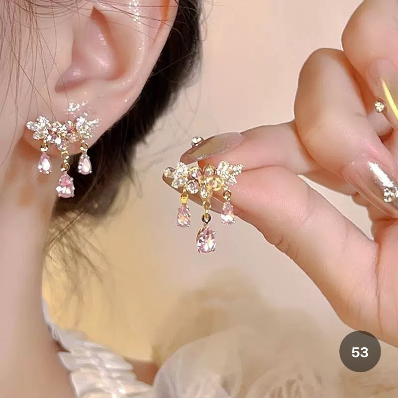 New Dainty Dangle Earrings