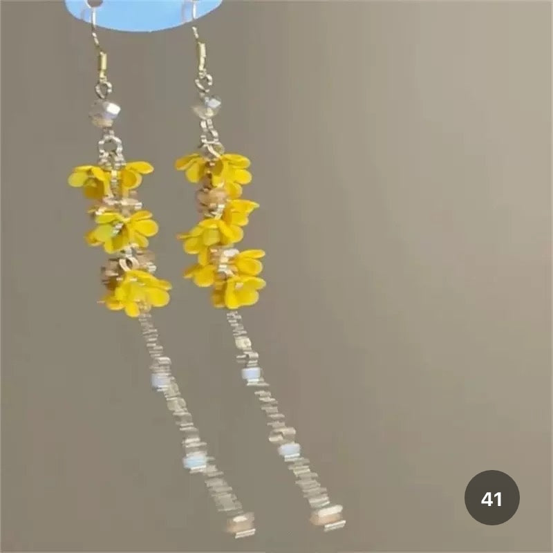 New Dainty Dangle Earrings