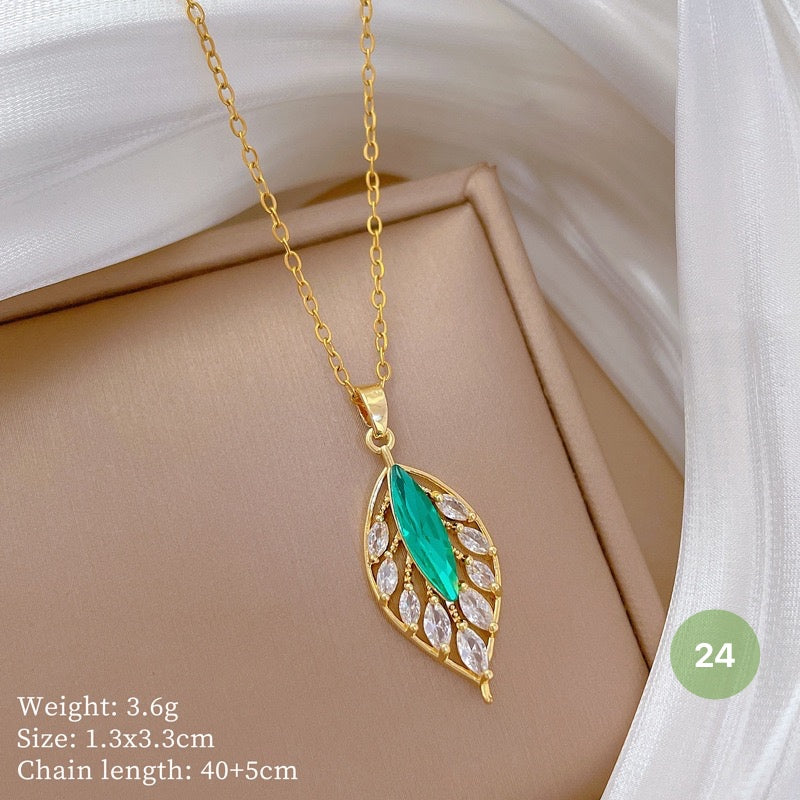Shiny Golden Necklace