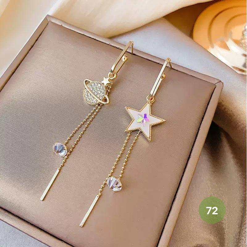 New Dainty Dangle Earrings