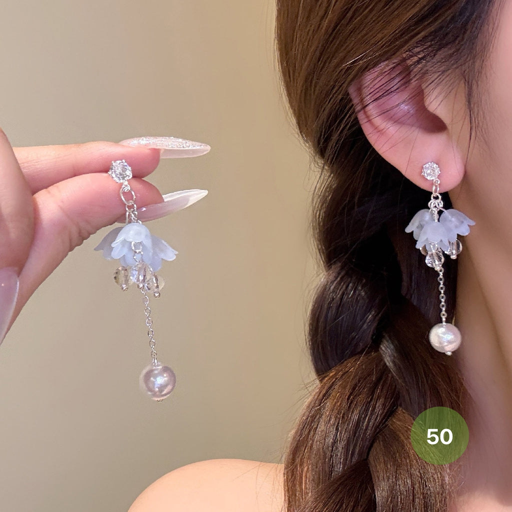 New Dainty Dangle Earrings