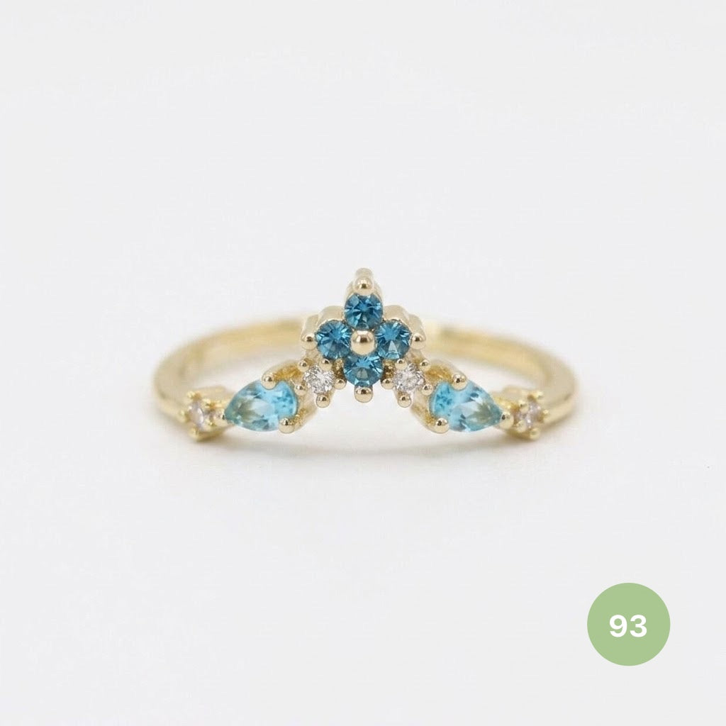 Dainty Rings - golden and silver