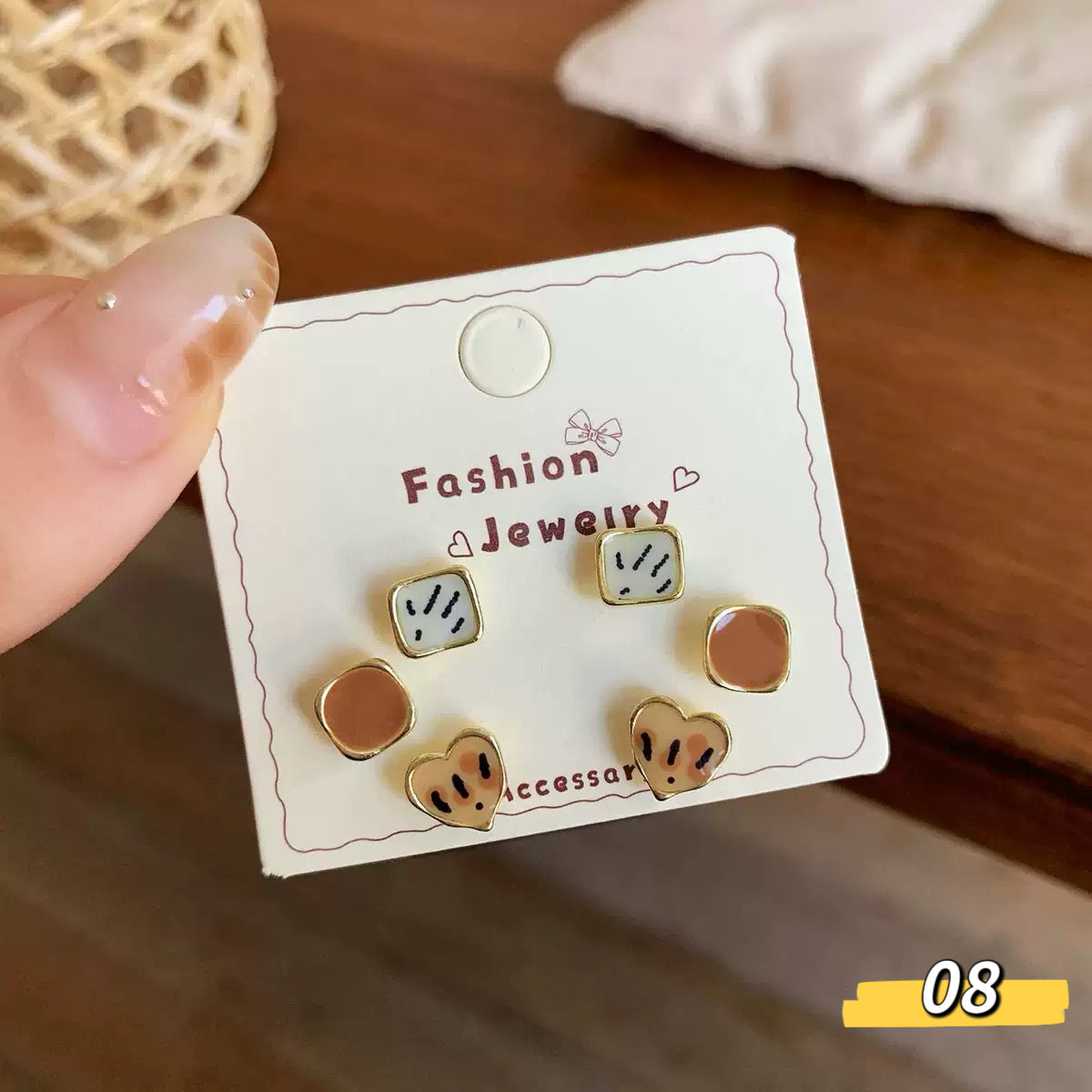 Autumn Brown Cute Series Earring Set