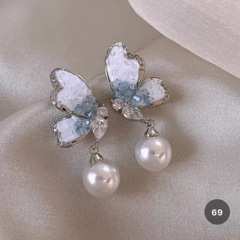 New Dainty Dangle Earrings