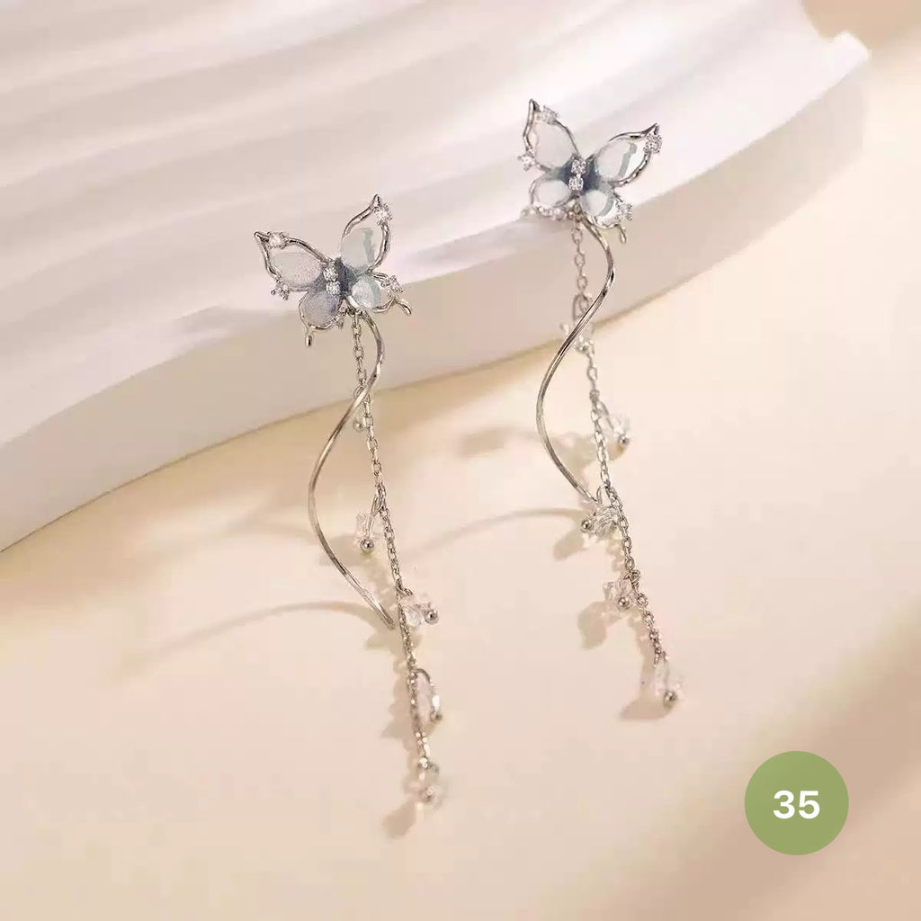New Dainty Dangle Earrings