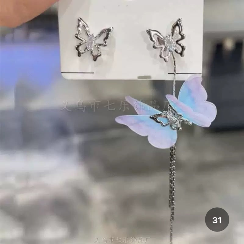 New Dainty Dangle Earrings