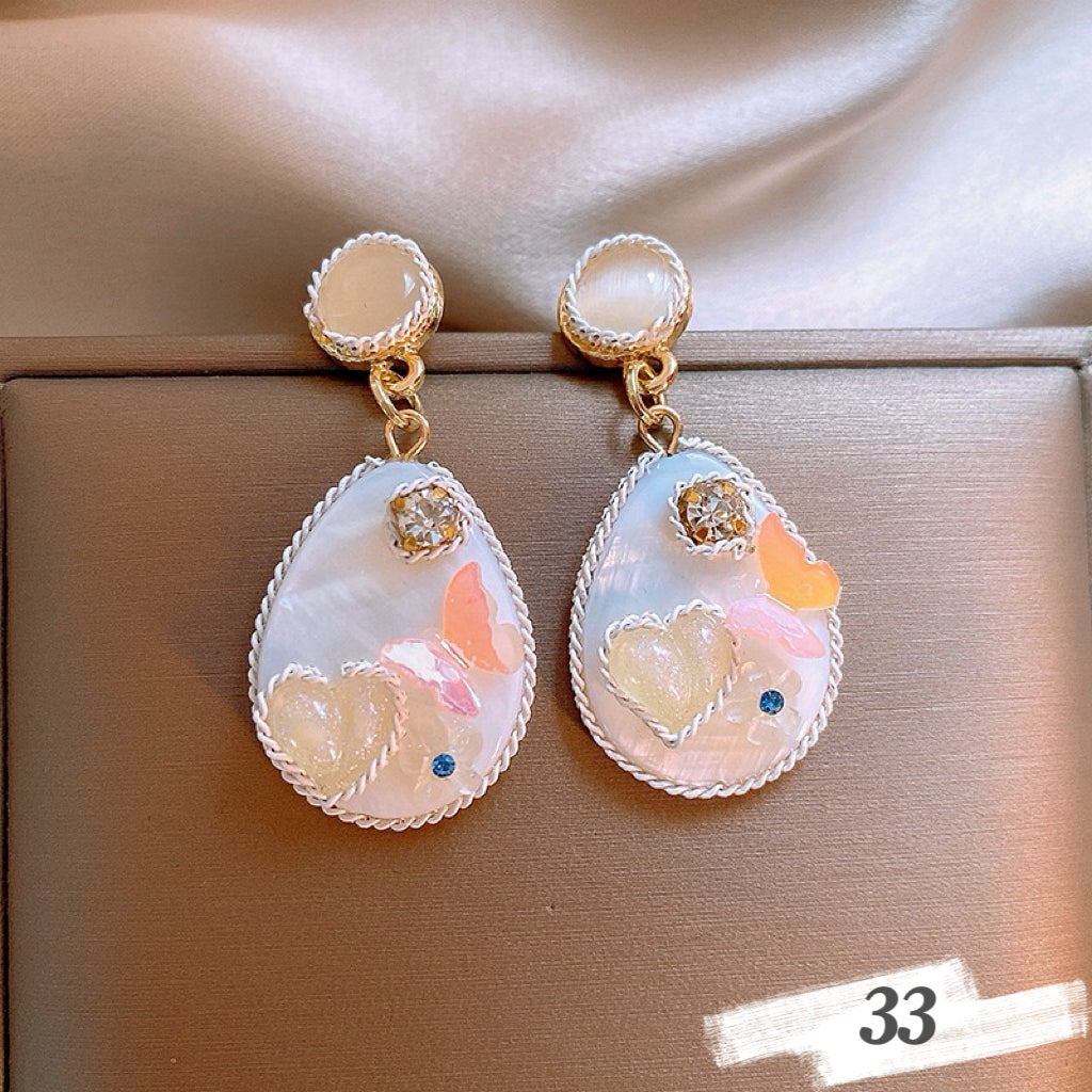 Vintage Oil Painting Style Earrings