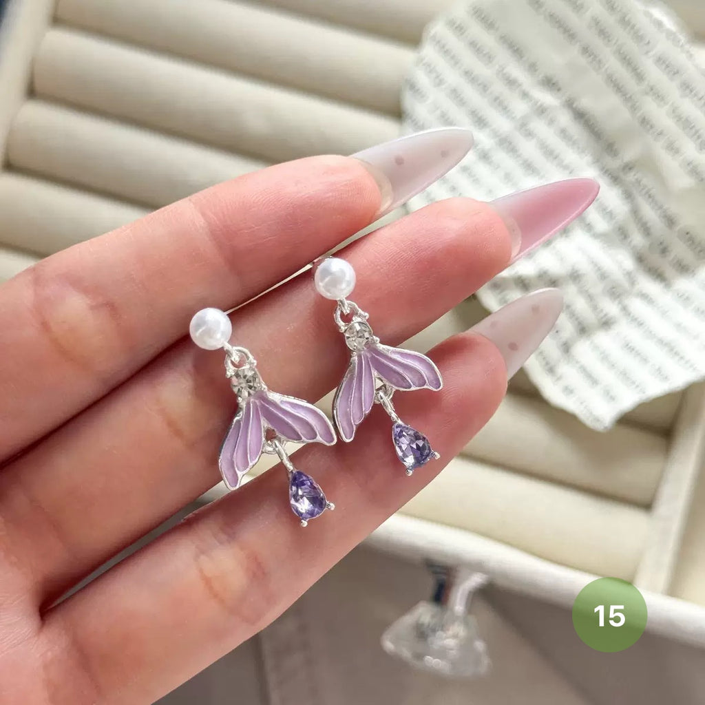 New Dainty Dangle Earrings