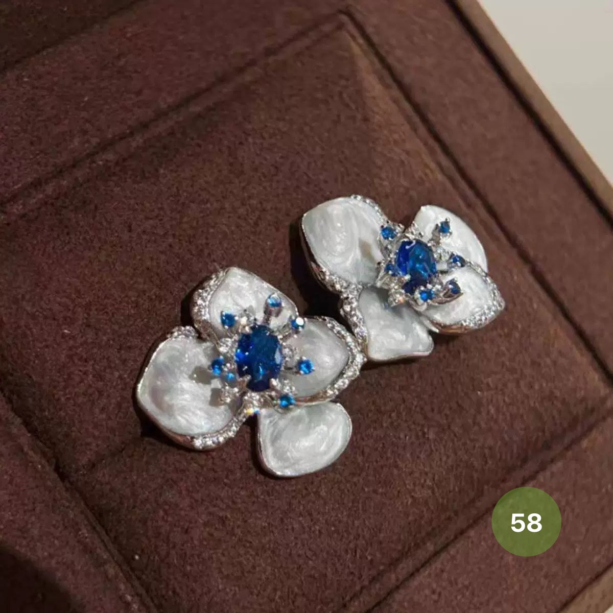 New Dainty Dangle Earrings