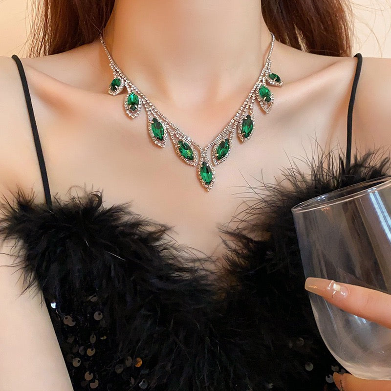 Fancy Shiny Jewelry Set