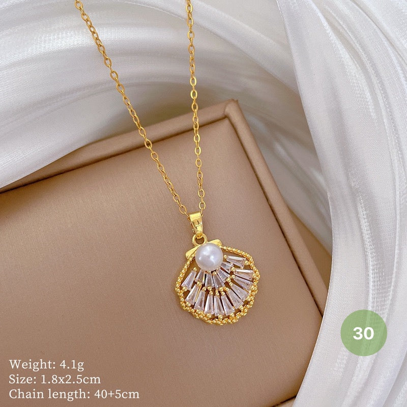 Shiny Golden Necklace