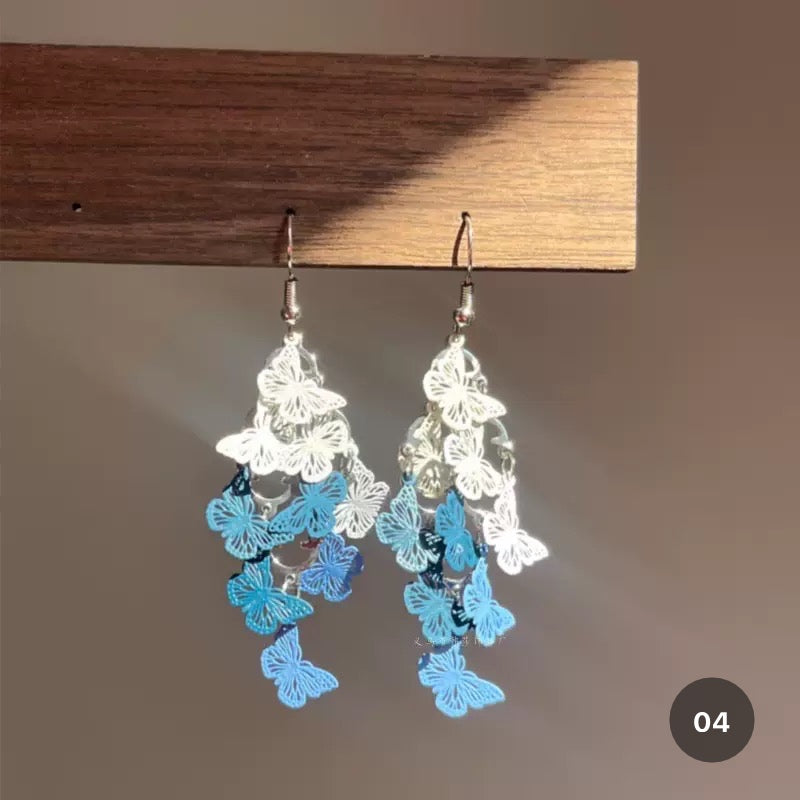 New Dainty Dangle Earrings