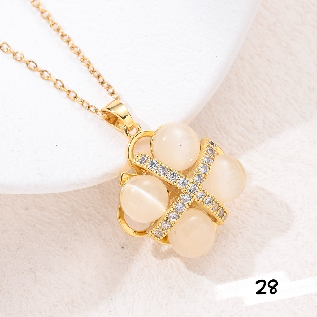 Shiny Spinner Necklace