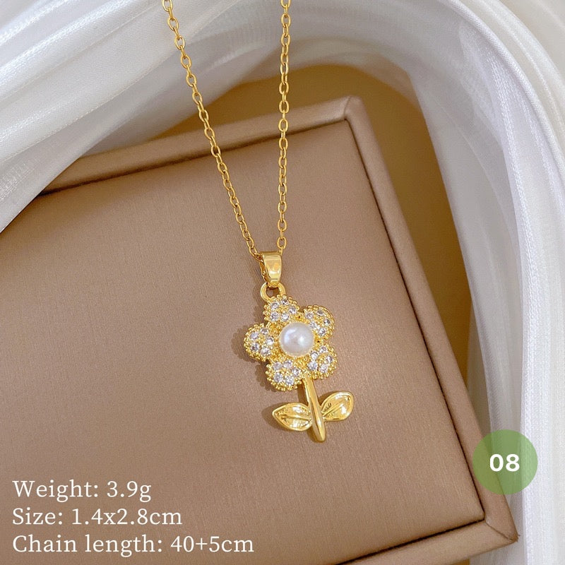 Shiny Golden Necklace