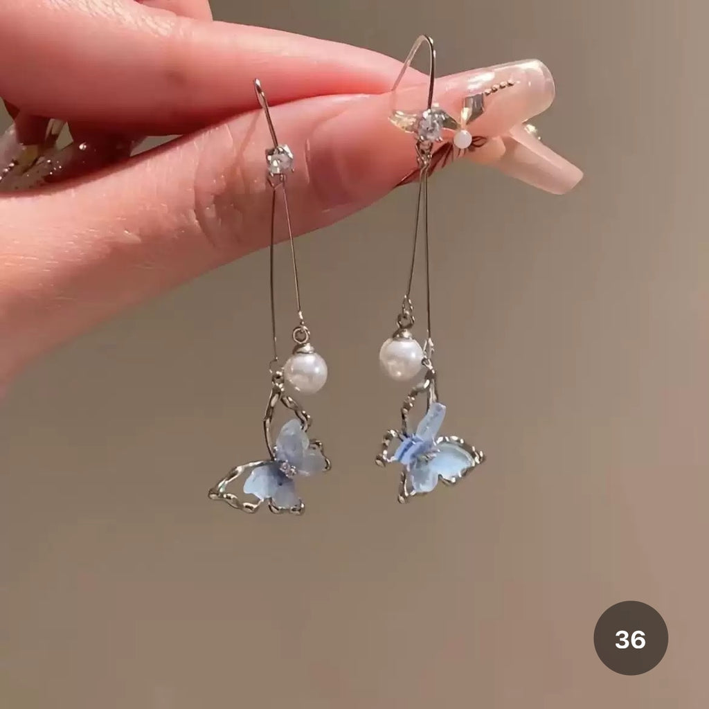 New Dainty Dangle Earrings