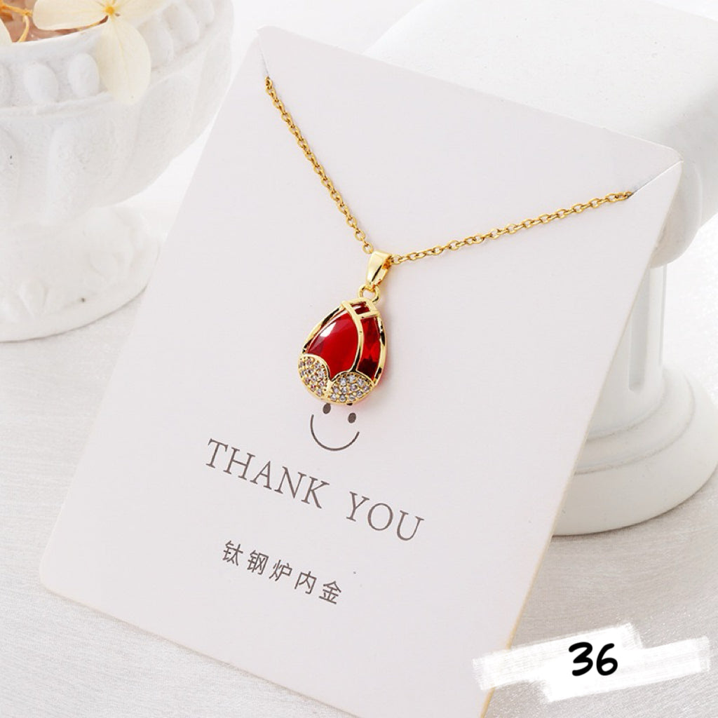 Shiny Golden Necklace