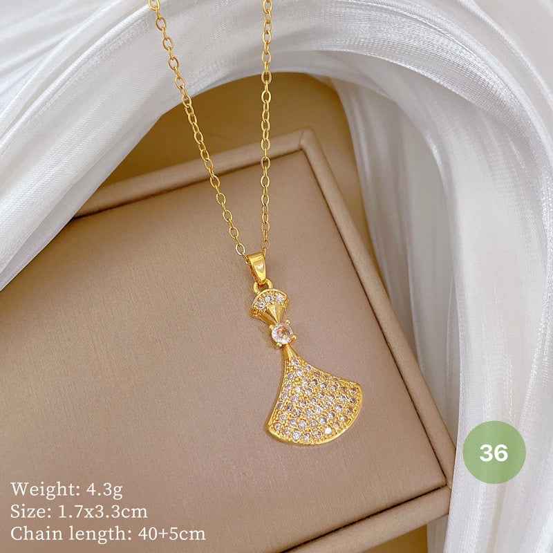 Shiny Golden Necklace