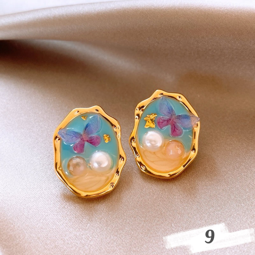 Vintage Oil Painting Style Earrings