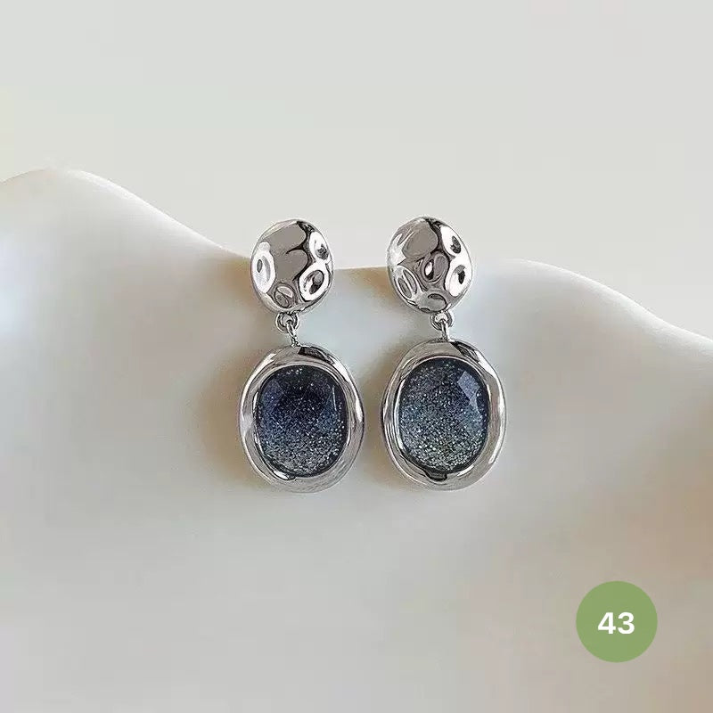 New Dainty Dangle Earrings