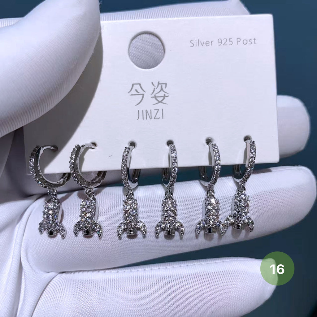 Cute Tiny Hoop Earrings