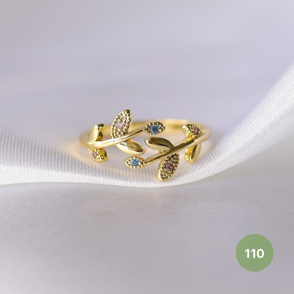Dainty Rings - golden and silver
