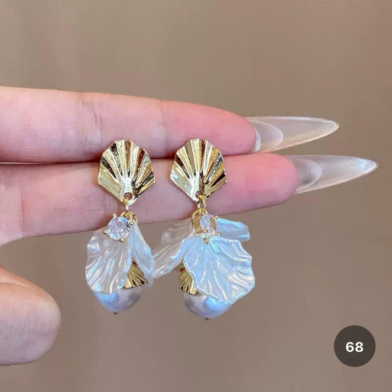 New Dainty Dangle Earrings