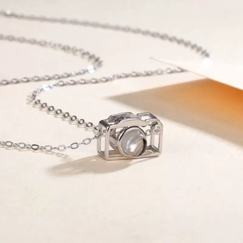 I love u in 100 languages Necklace - Blind Bag