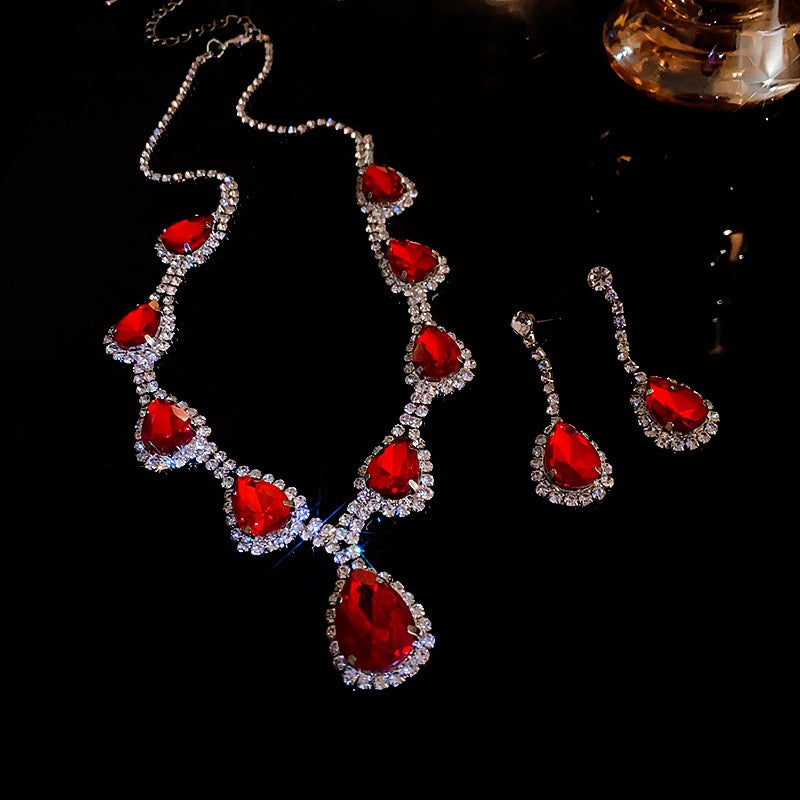 Fancy Shiny Jewelry Set